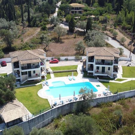 Villa Agni Yénion エクステリア 写真
